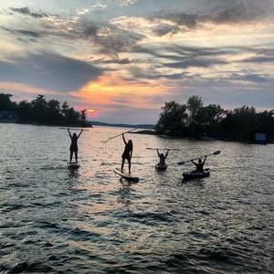 Meet your Posher, Adrianne